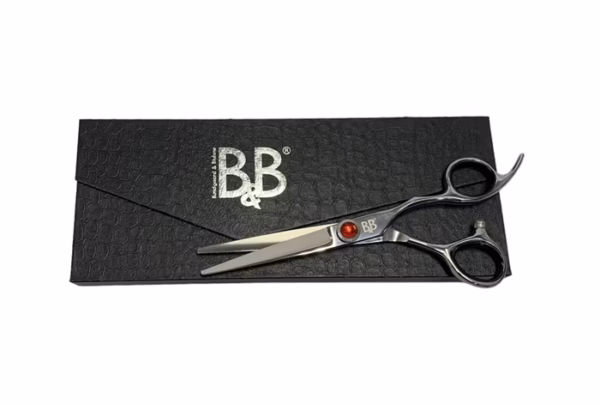 B&B grooming saks 6"